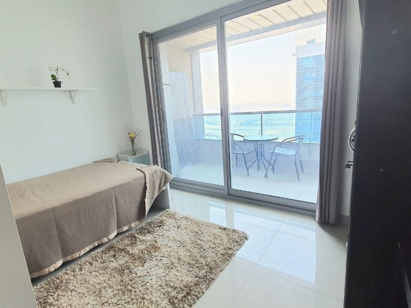 Room in Dubai Marina for rent